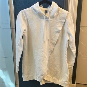 Old Navy Cream Maternity Sweatshirt